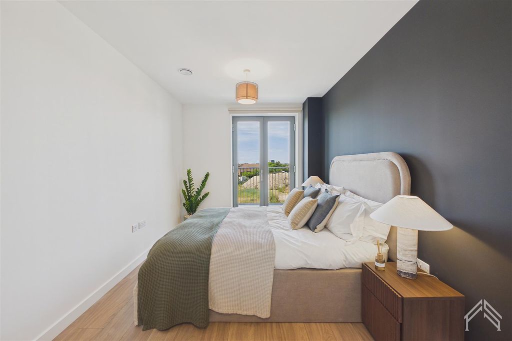 Property photo 3 of 11 5.Jpg