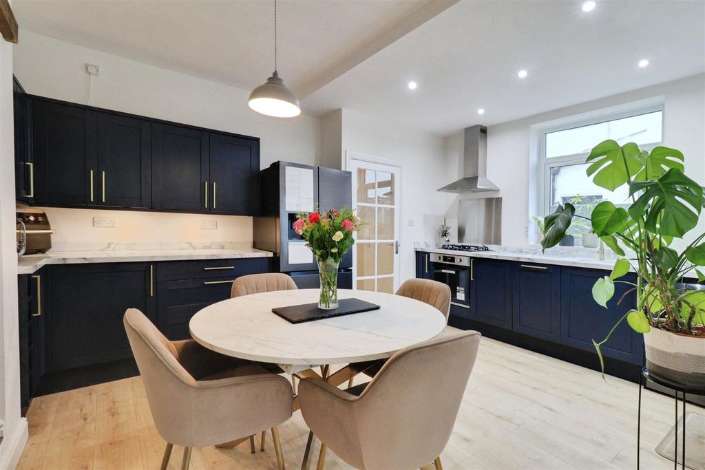 Property photo 2 of 20 B7328B27-Img_6349-Img_6351.Jpg