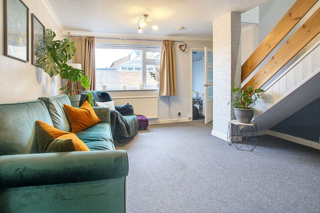 Property photo 3 of 18