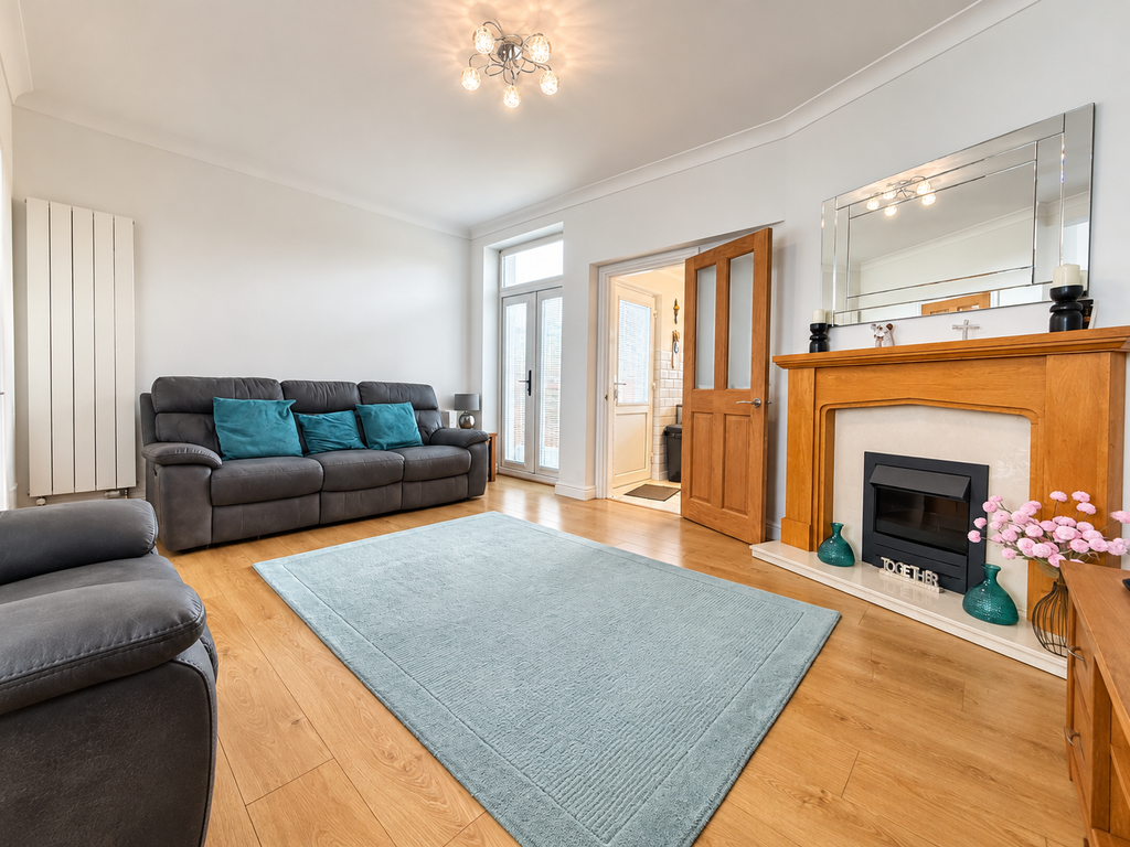 Property photo 3 of 15 D8F46386-Cf91-4Bda-8931-1D88870A3825