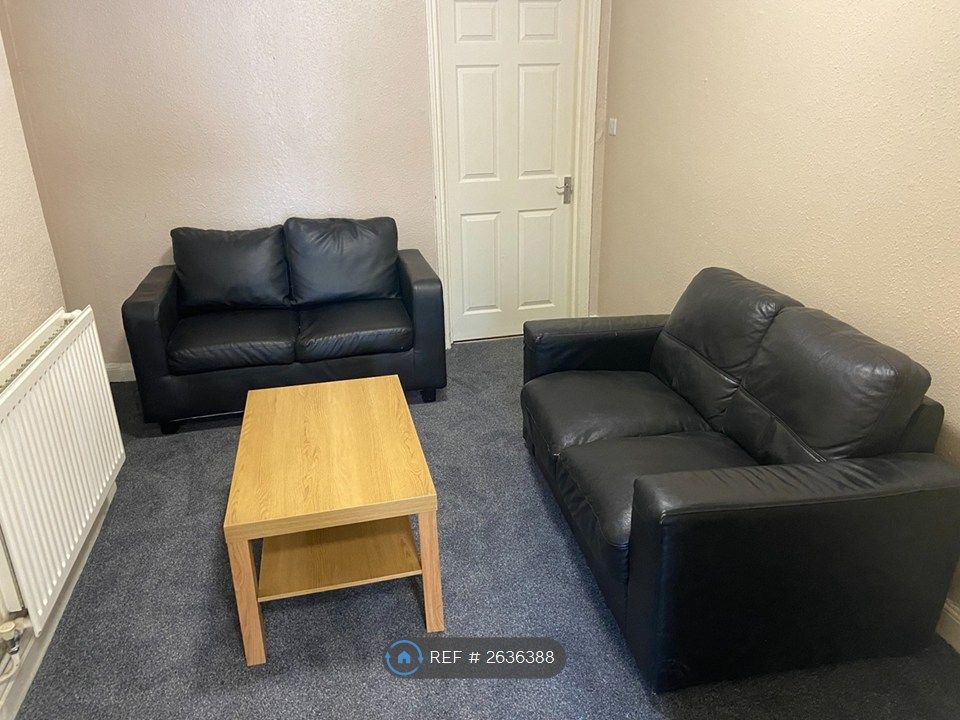 Property photo 3 of 11