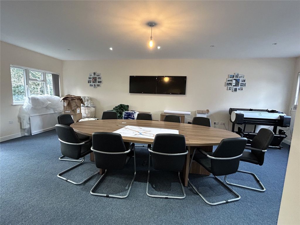 Property photo 2 of 5 Picture No. 02