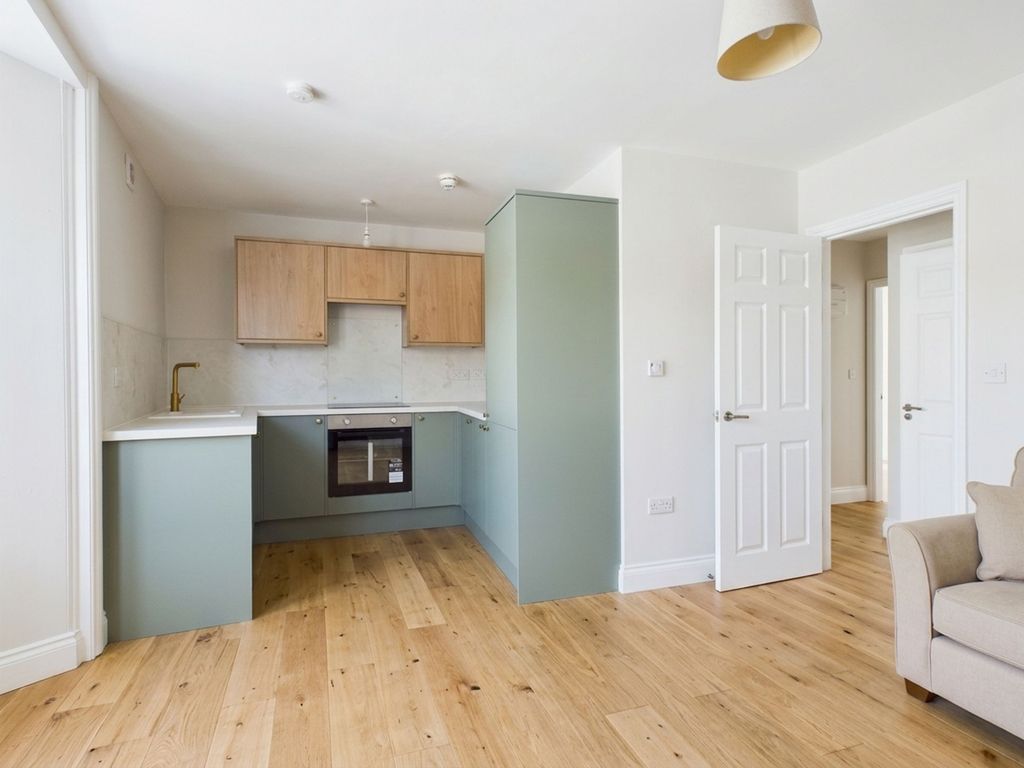 Property photo 2 of 6