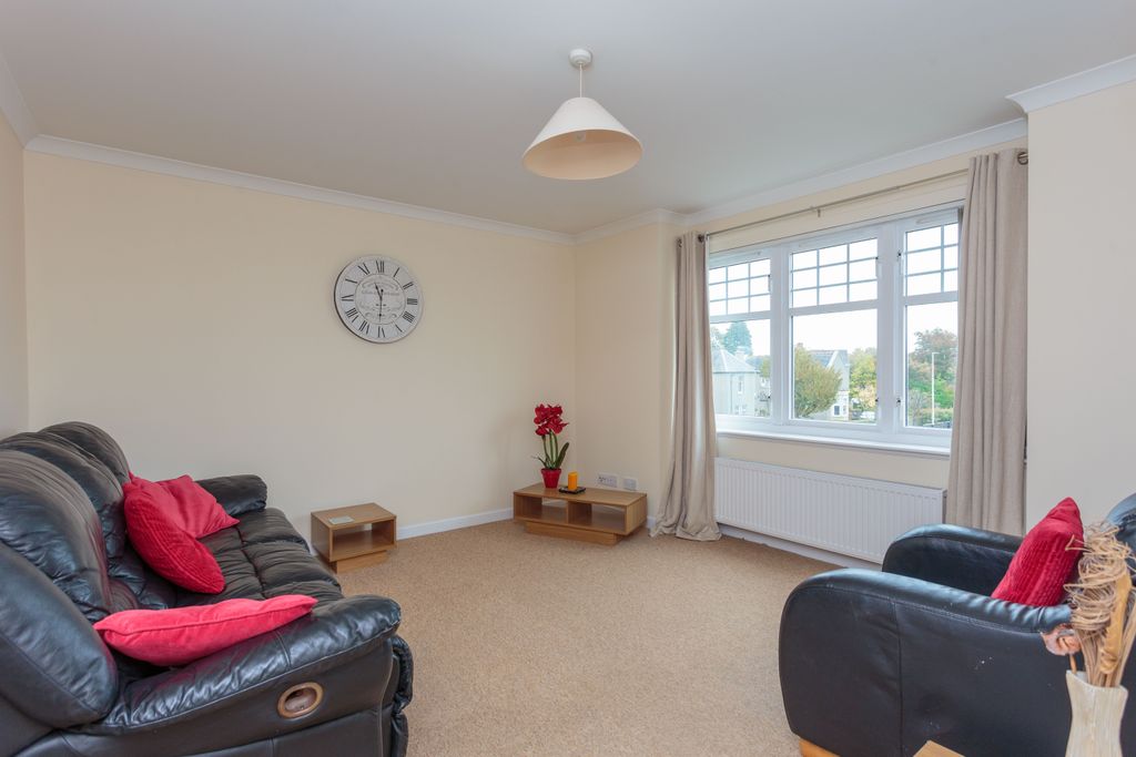 Property photo 3 of 9