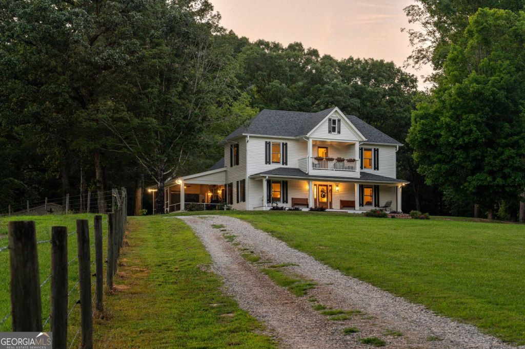 Property photo 1 of 31