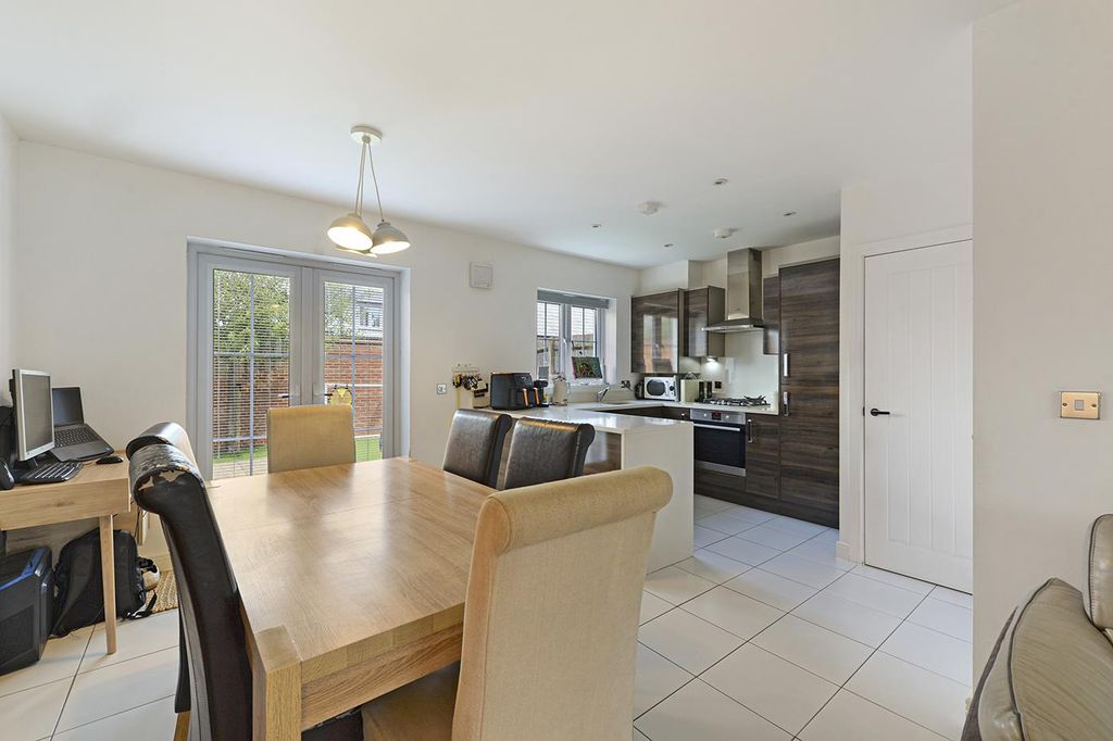 Property photo 2 of 14 Kitchen/Diner