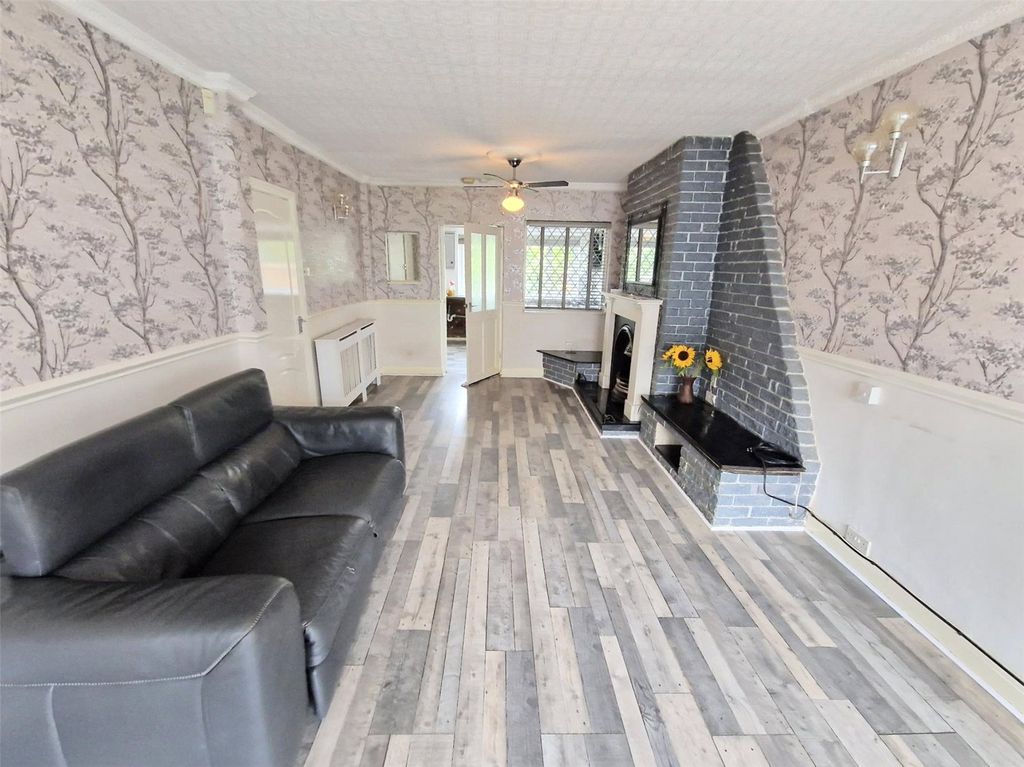 Property photo 2 of 11 Picture No. 02