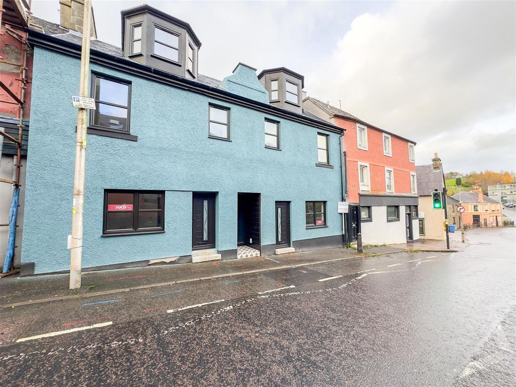 Property photo 1 of 15 Front External