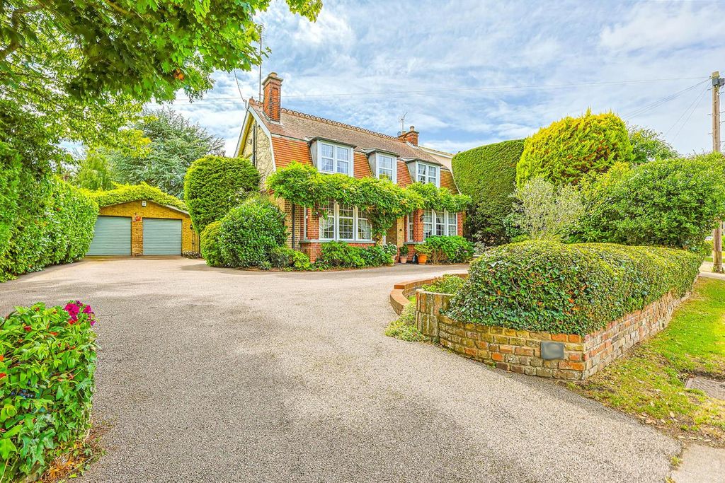 Property photo 1 of 45
