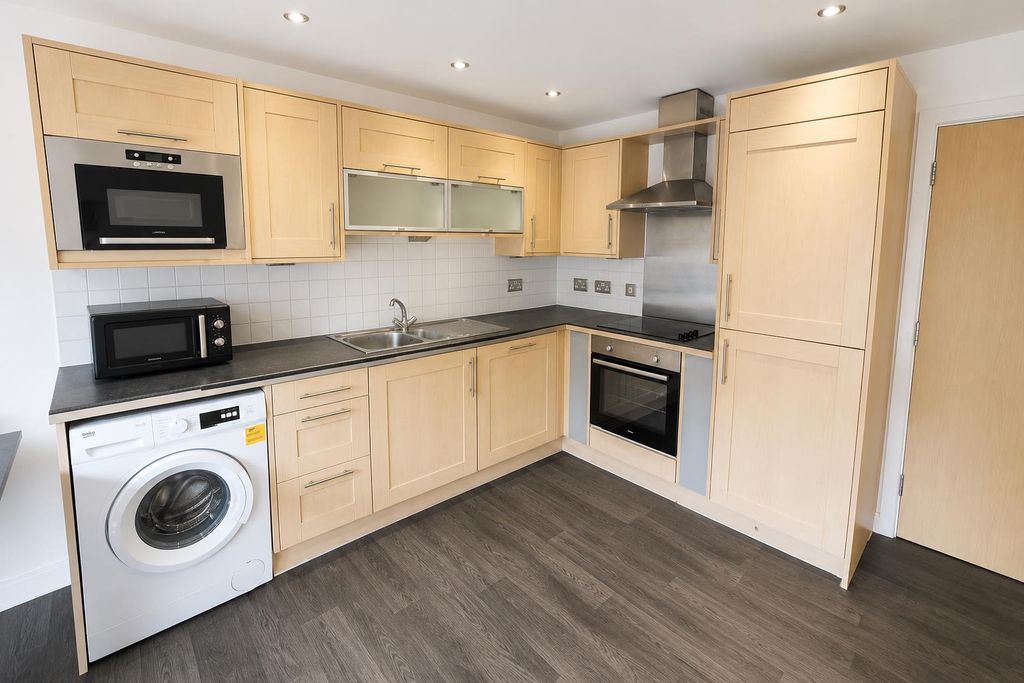 Property photo 2 of 7 Kitchen.Png