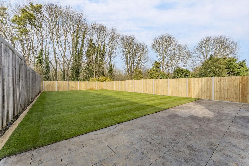 Property photo 2 of 10 Home_7.Jpg