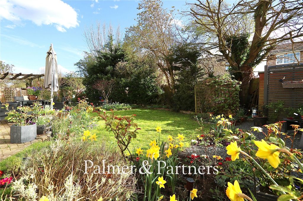 Property photo 2 of 38 Picture No. 48