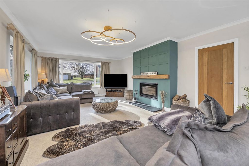 Property photo 2 of 34 Dcp_9641.Jpg