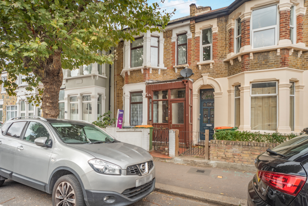 Property photo 1 of 11