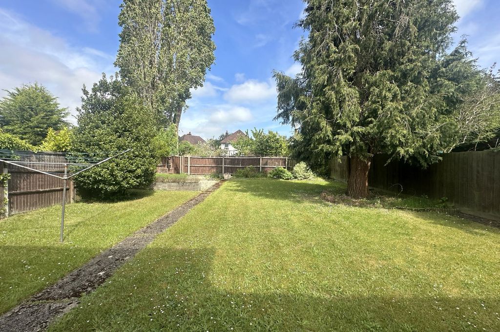 Property photo 3 of 20