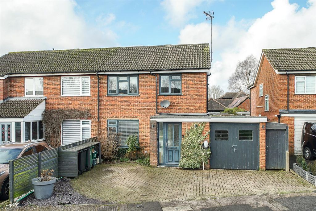 Property photo 1 of 20 Front 1