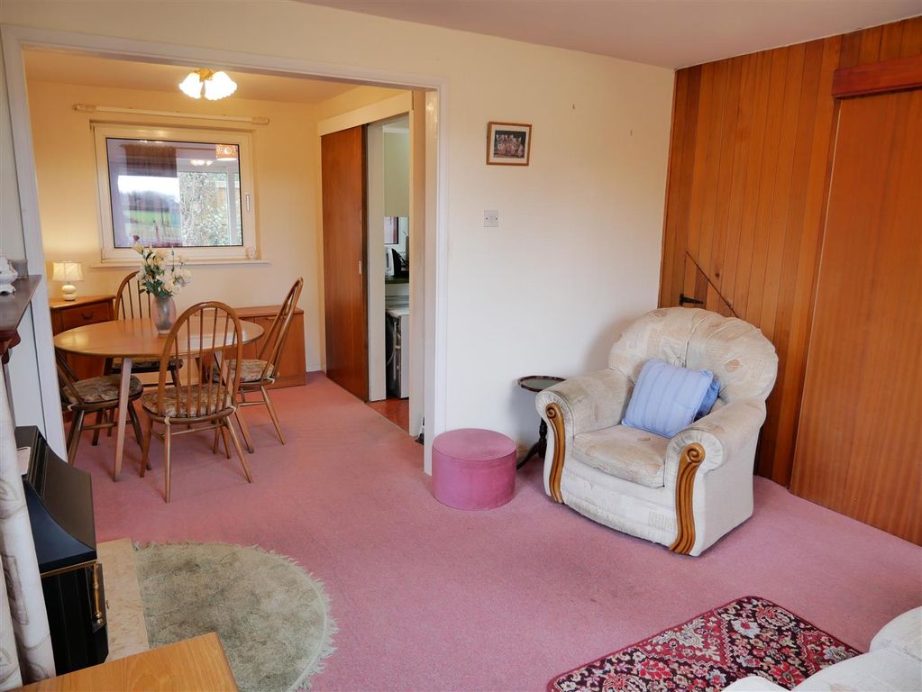 Property photo 3 of 20 P1490489.Jpg