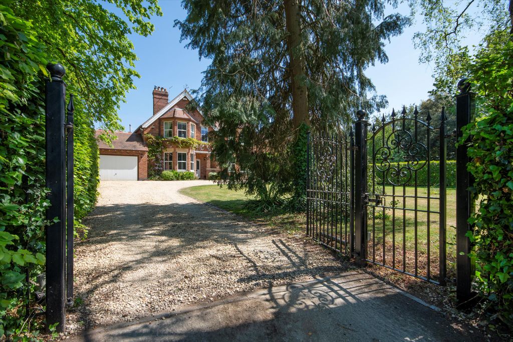 Property photo 2 of 29 Image