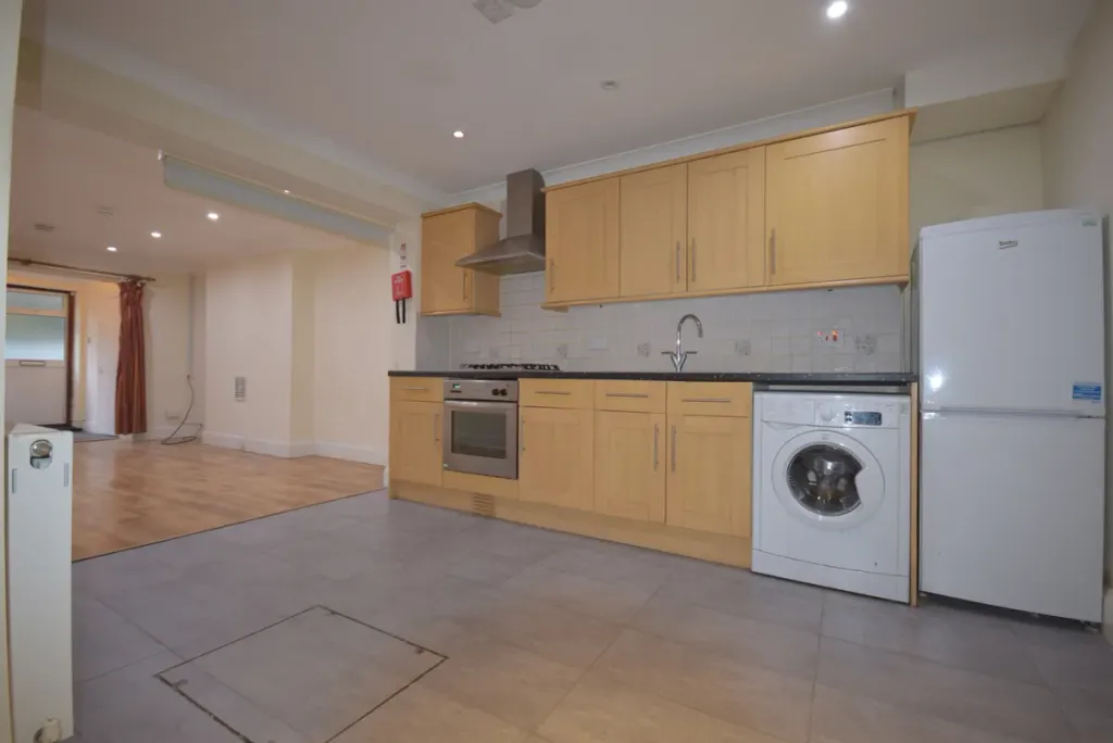 Property photo 2 of 4