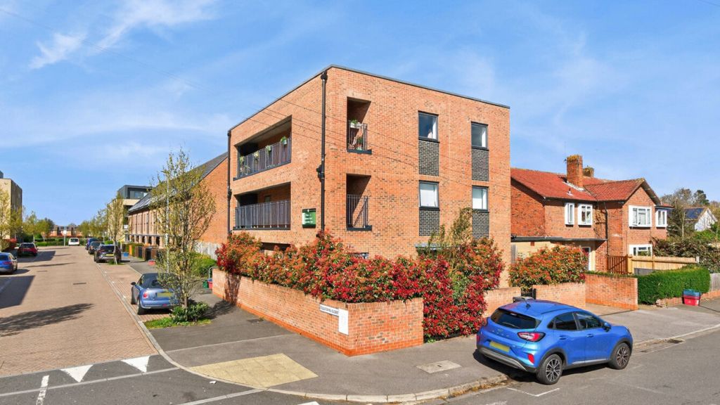 Property photo 1 of 14