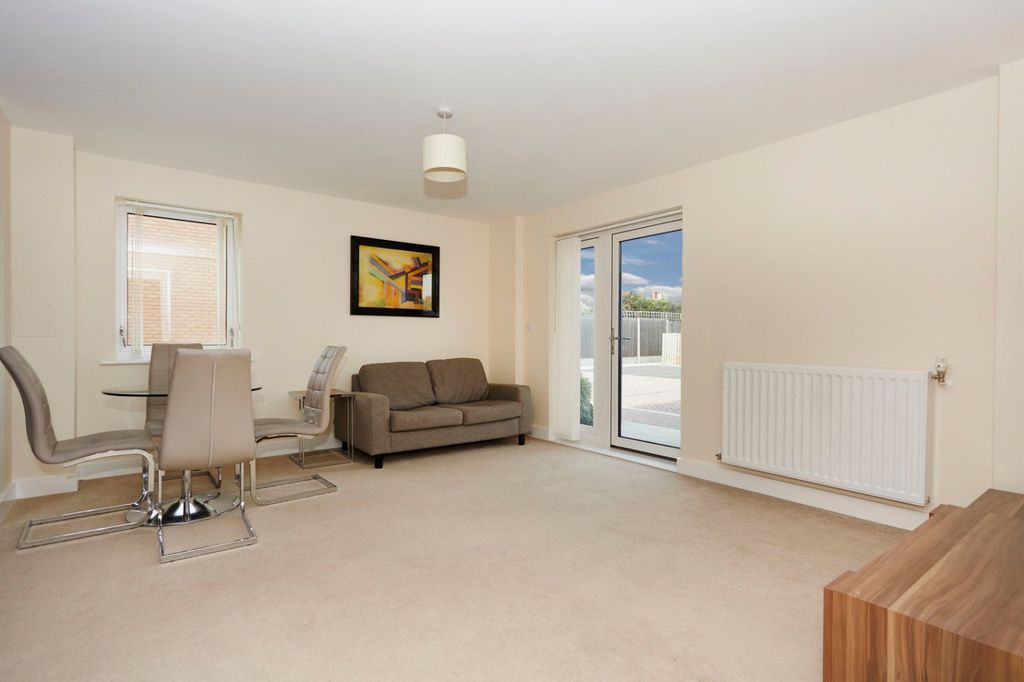 Property photo 3 of 7 Picture No. 23