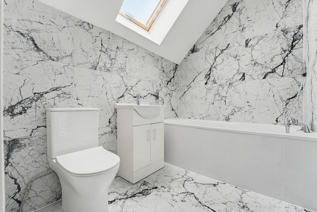 Additional image 6 of 19 bed block of flats for saleQueensway, Enfield EN3