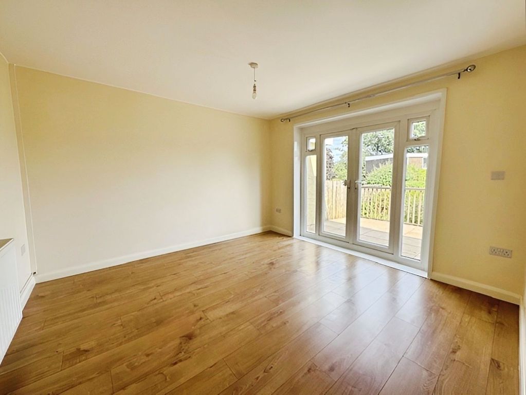 Property photo 3 of 29