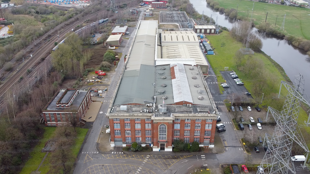 Property photo 2 of 11