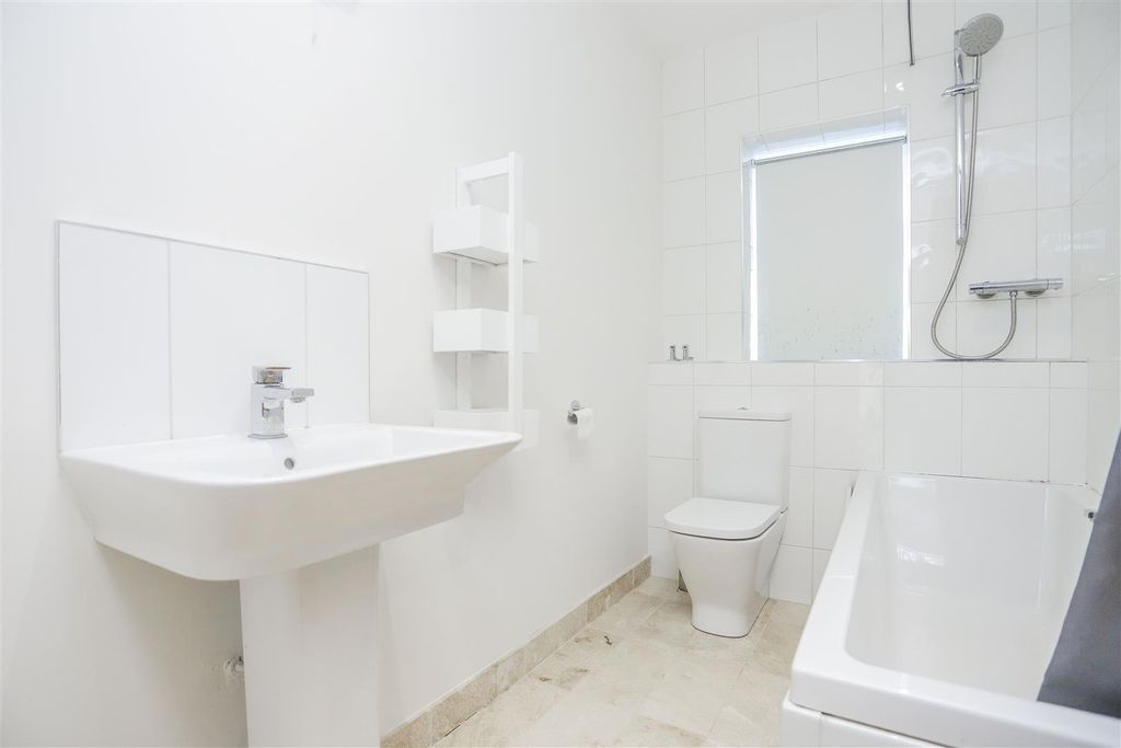 Property photo 3 of 25 12.Jpg