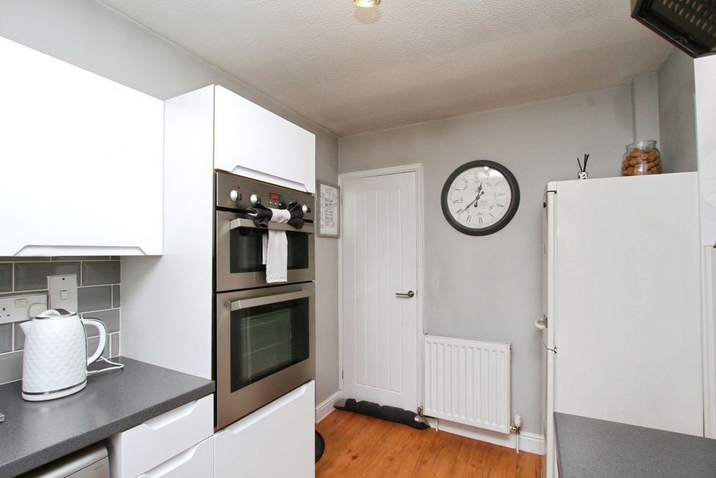 Property photo 3 of 19 Pbox-Img.Jpg