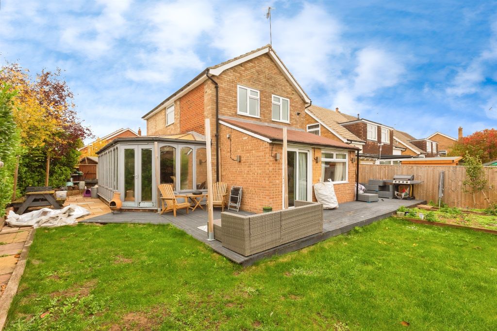 Property photo 2 of 17