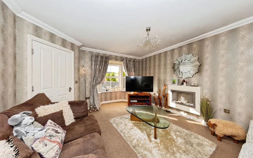 Property photo 2 of 13 Living Room