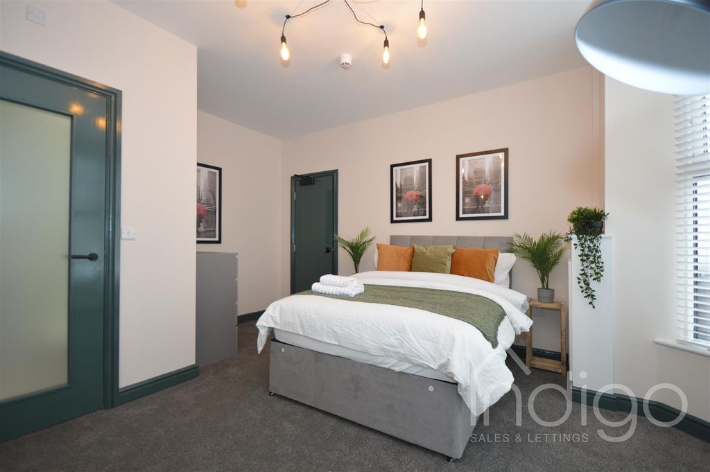 Property photo 2 of 15 Rm1d.Jpg