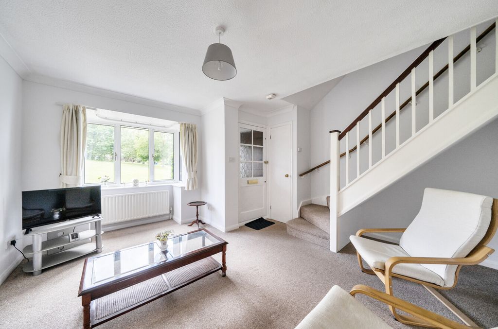 Property photo 2 of 13 1478042-11-6A2c27...