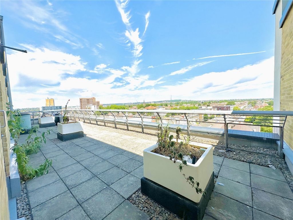 Property photo 3 of 13 Picture No. 13