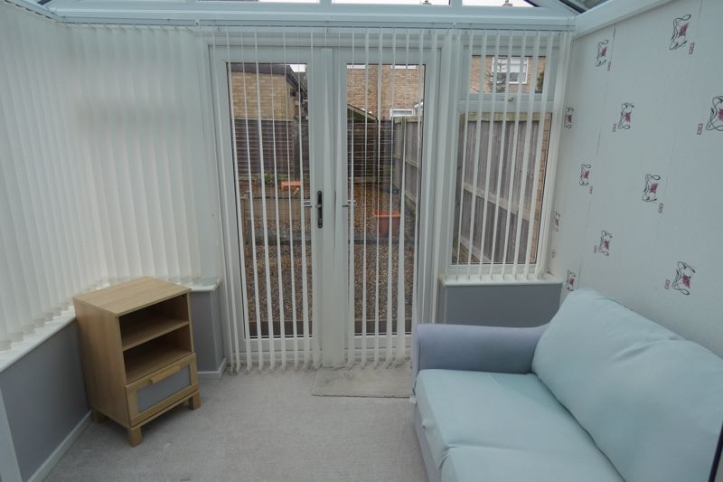 Property photo 3 of 14 Conservatory