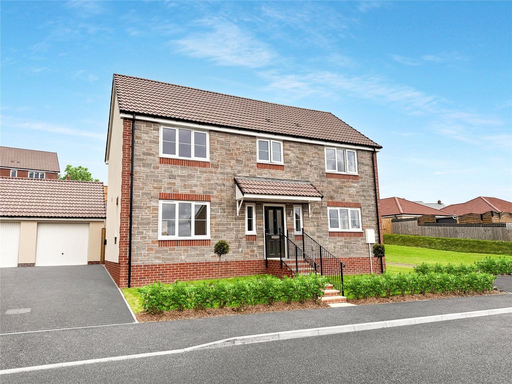 Property photo 1 of 9 The Lynton
