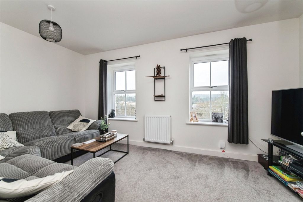 Property photo 3 of 14 Picture No. 07