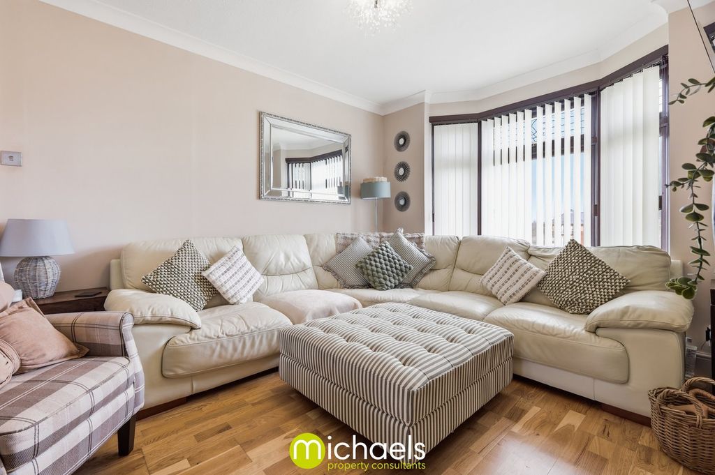 Property photo 3 of 21