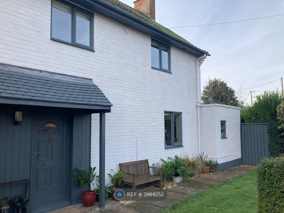 Property photo 1 of 15 Front