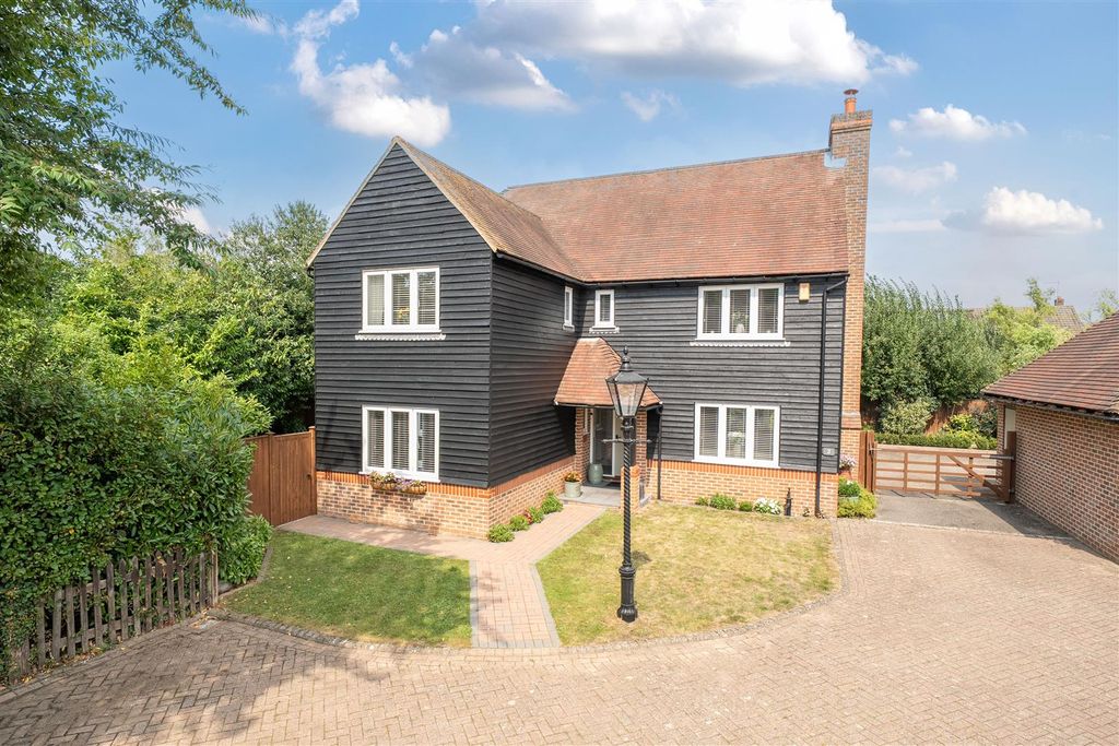Property photo 1 of 26 1341271-2-68A46A7c61A9d-Arw-1.Jpg