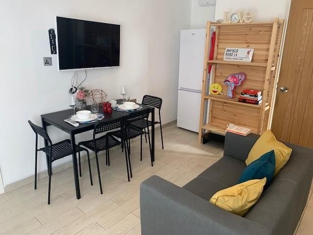 Property photo 1 of 10 Image