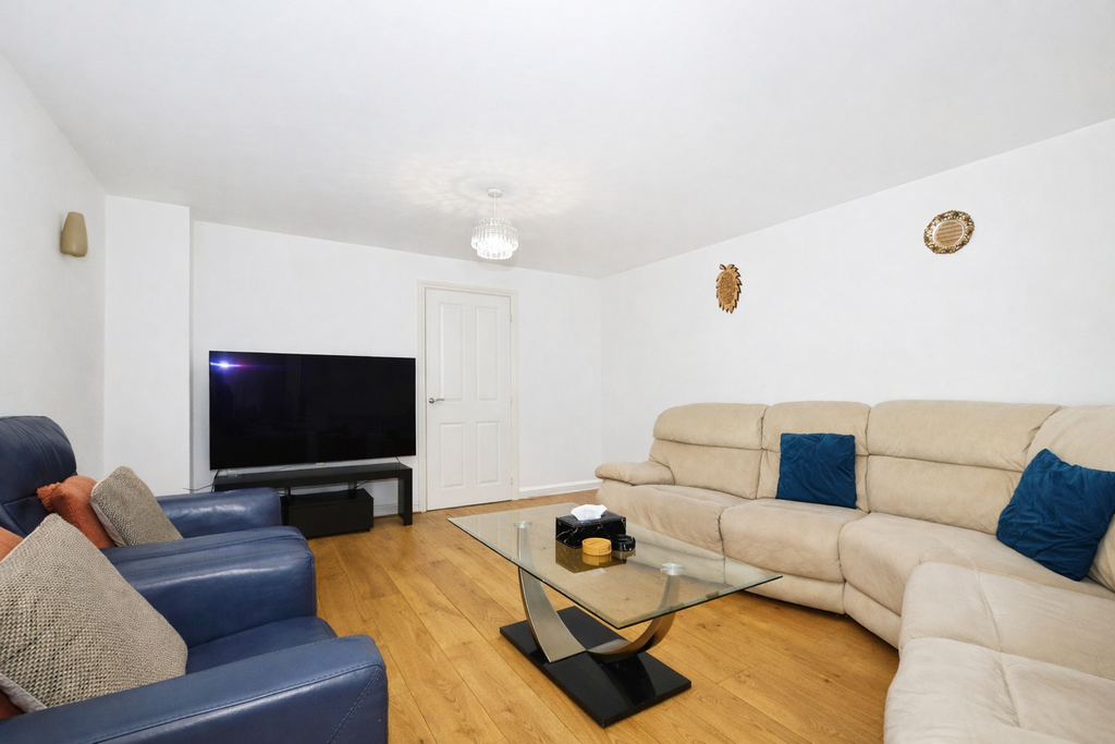 Property photo 3 of 15 Living Room