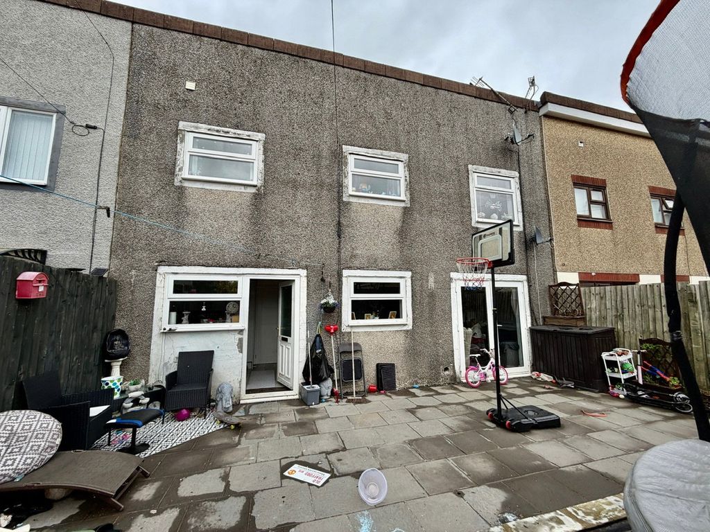 Property photo 1 of 19
