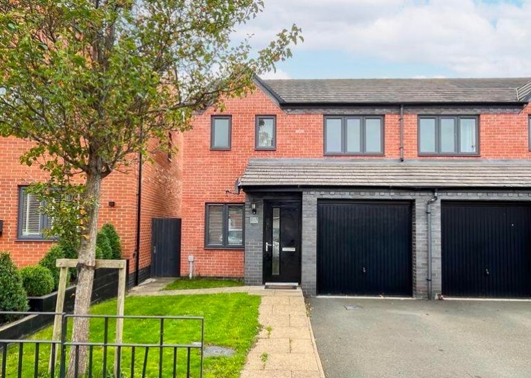 Property photo 1 of 12 Picture No. 01