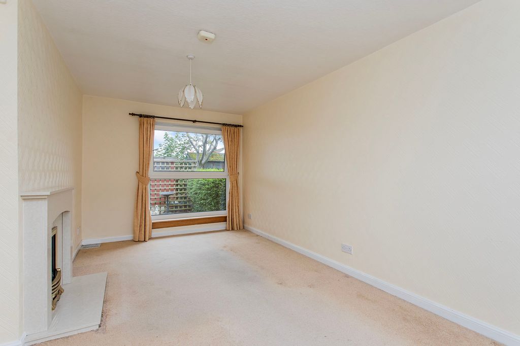 Property photo 3 of 12 Property Image 3