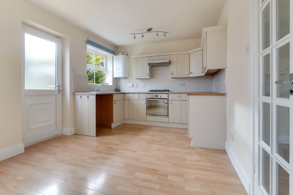 Property photo 3 of 16 Img_1391-Img_1393