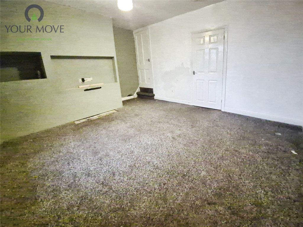 Property photo 2 of 11 Picture No. 12