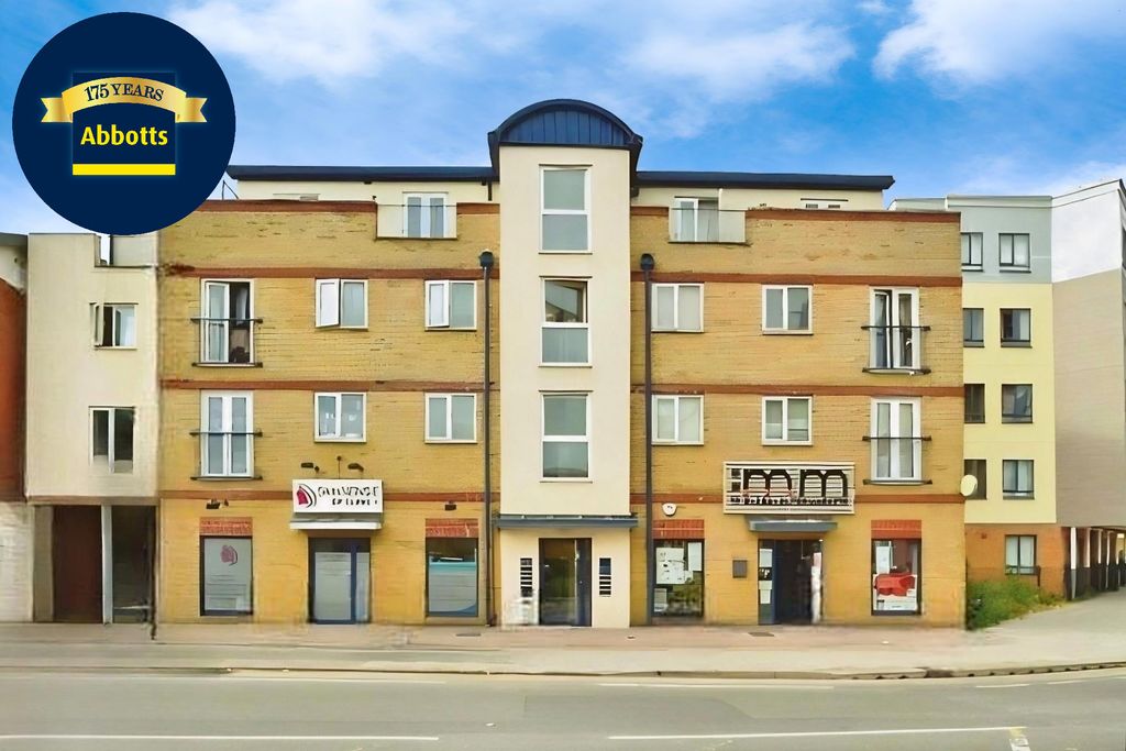 Property photo 1 of 8