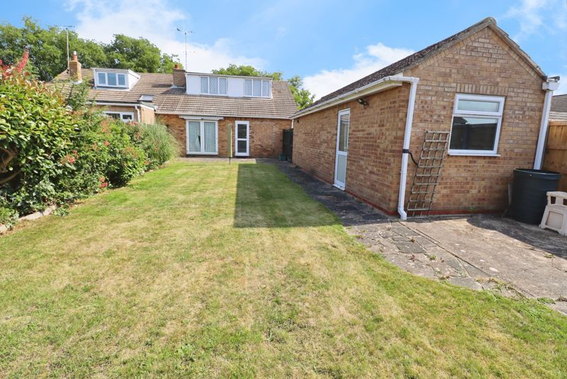 Property photo 2 of 26 Samsons Road